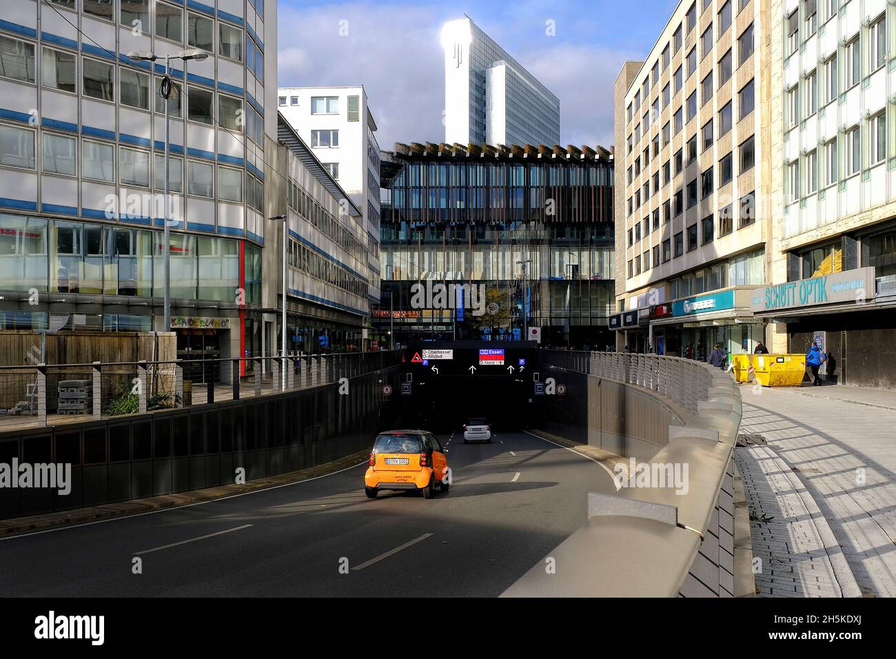 K Bogen Tunnel