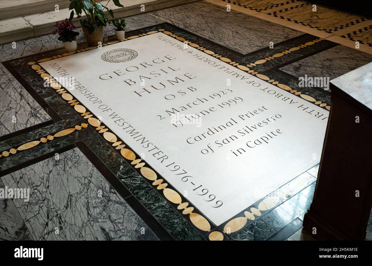 Tomb of Cardinal Basil Hume in Chapel of St Gregory and St