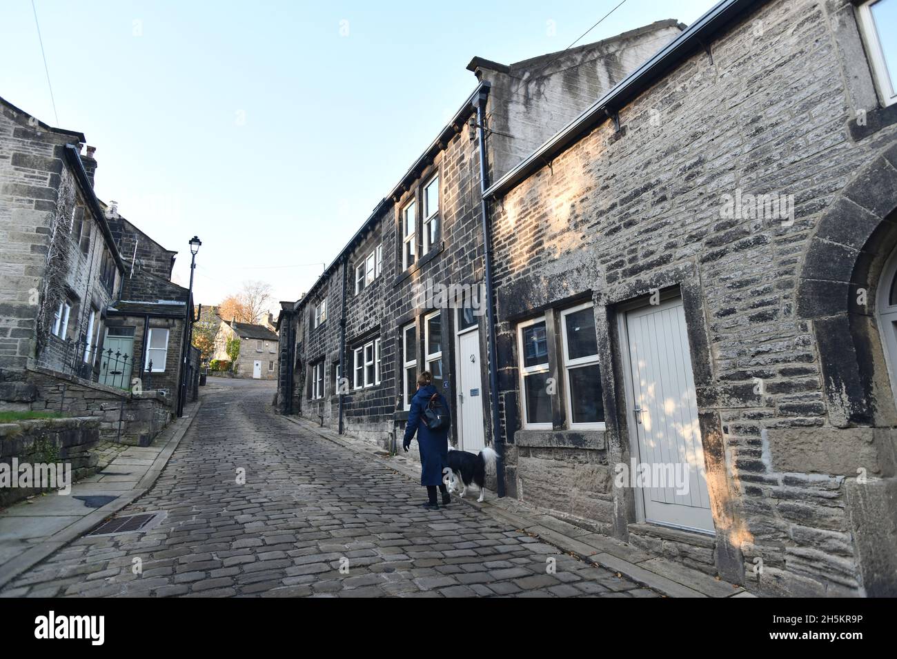 Car free village Heptonstall village in the Calderdale borough of West Yorkshire, England, Residents are not allowed to park their cars on the cobbled Stock Photo