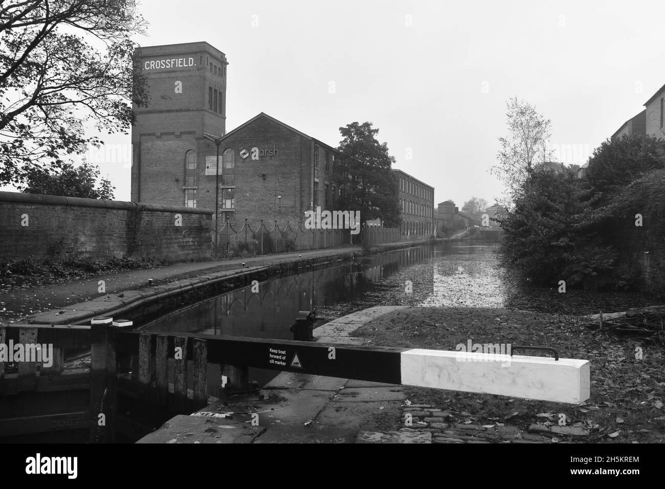 Rochdale, Lancashire, Britain, Uk Old mills overlooking the Rochdale Canal Stock Photo