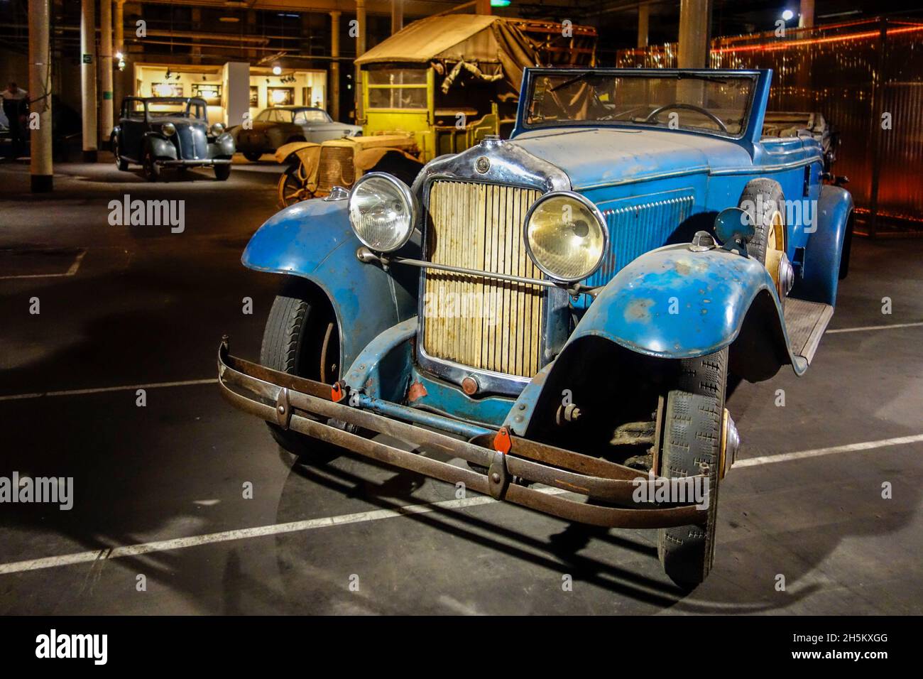 Rusty and dusty 1936 Minerva 36TD, Belgian classic luxury car / oldtimer, in bad shape ready to be restored in garage Stock Photo