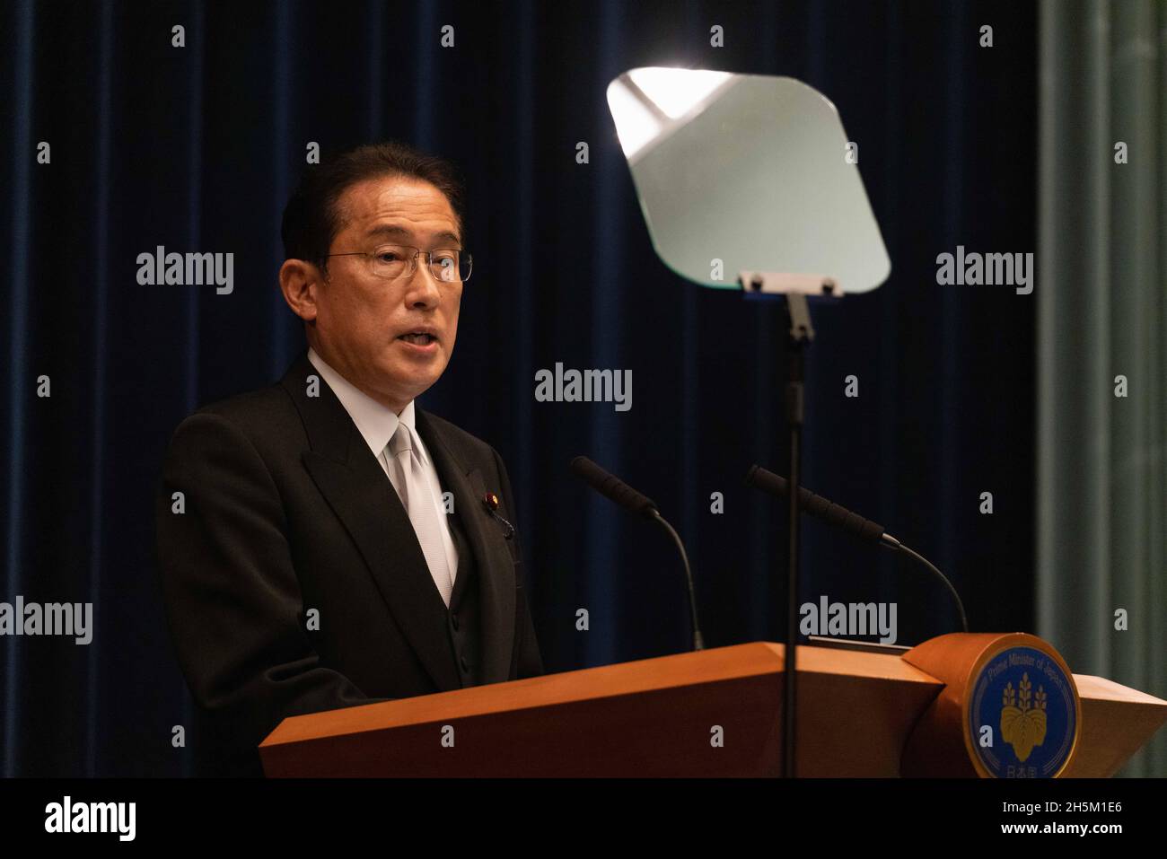 Tokyo, Japan. 10th Nov, 2021. Japanese Prime Minister, Kishida Fumio speaking during his Press conference at Kantei after the Liberal Democratic Party won the House of Representatives Election (October 31, 2021) as appointed Prime Minister. Credit: SOPA Images Limited/Alamy Live News Stock Photo