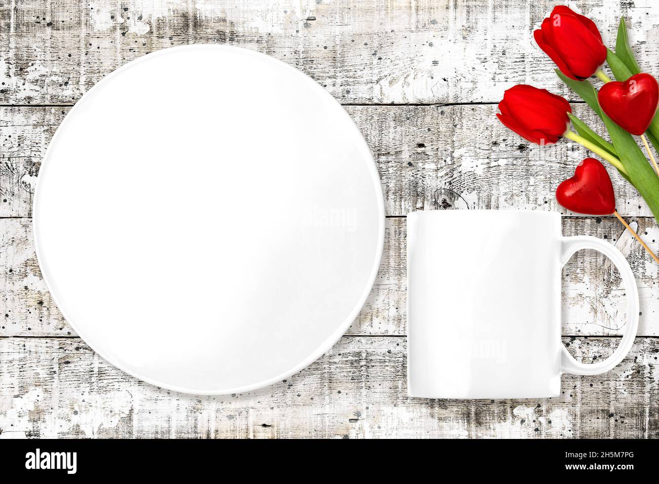 White mug and plate mock up with red Valentines day decoration Stock Photo