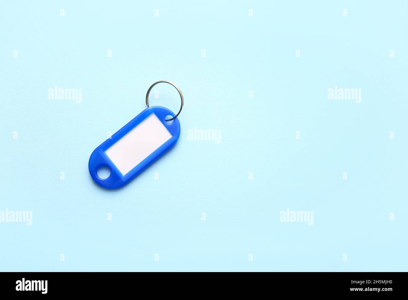 Plastic key tag empty label hi-res stock photography and images - Alamy
