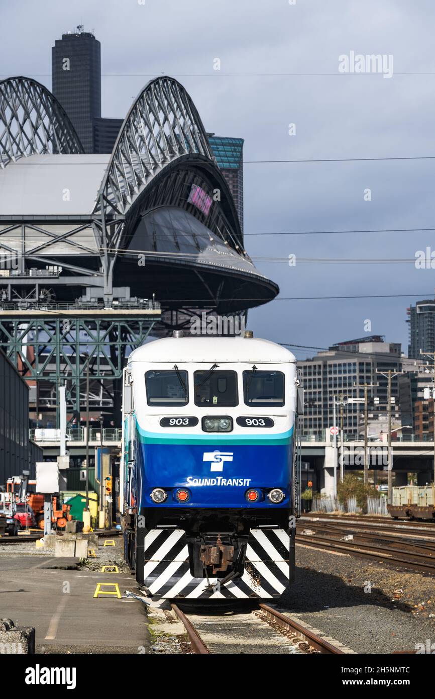 Seattle - November 09, 2021; A Sound Transit commuter train parked during the daytime in Seattle awaiting the next scheduled service Stock Photo