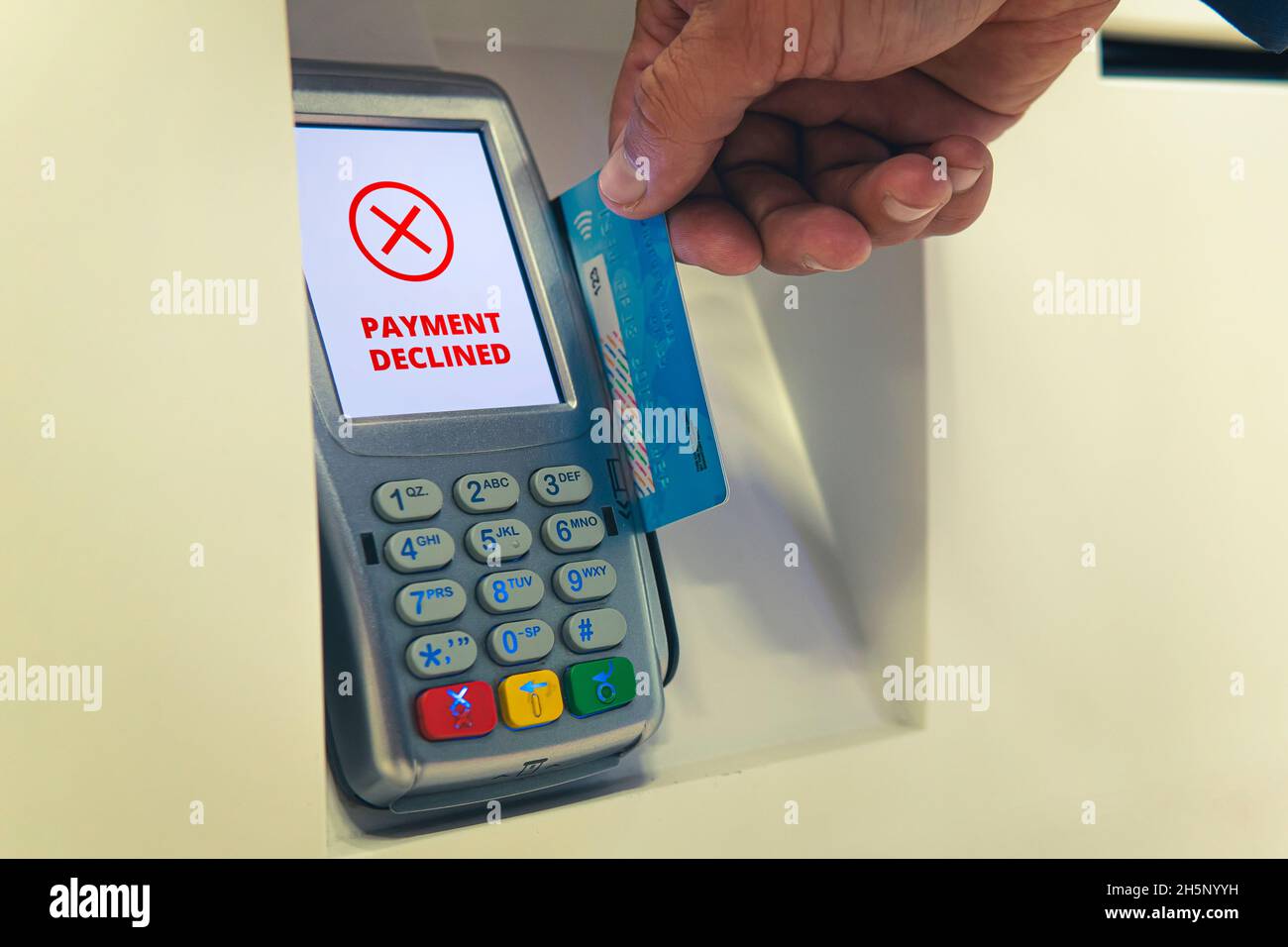 Credit card swiping failed. The payment was rejected. Payment by card