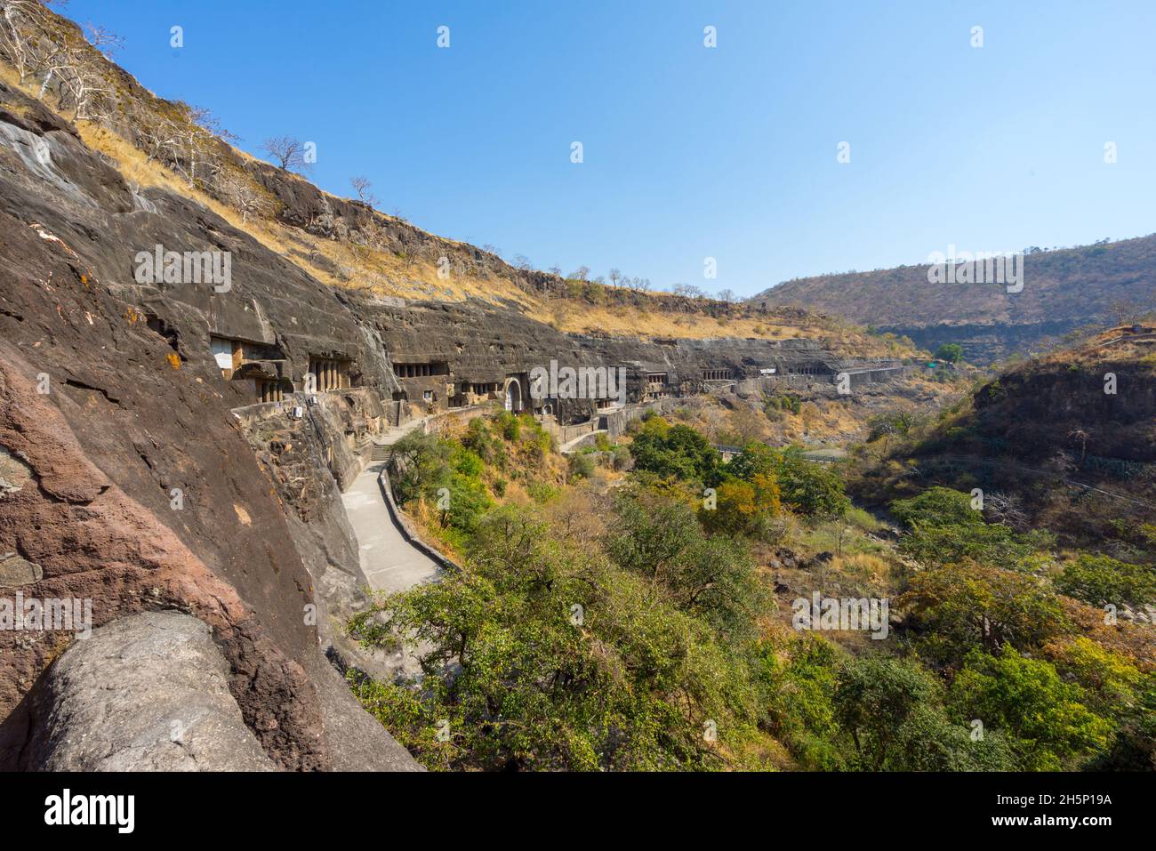 The paintings and sculptures considered masterpieces of Buddhist