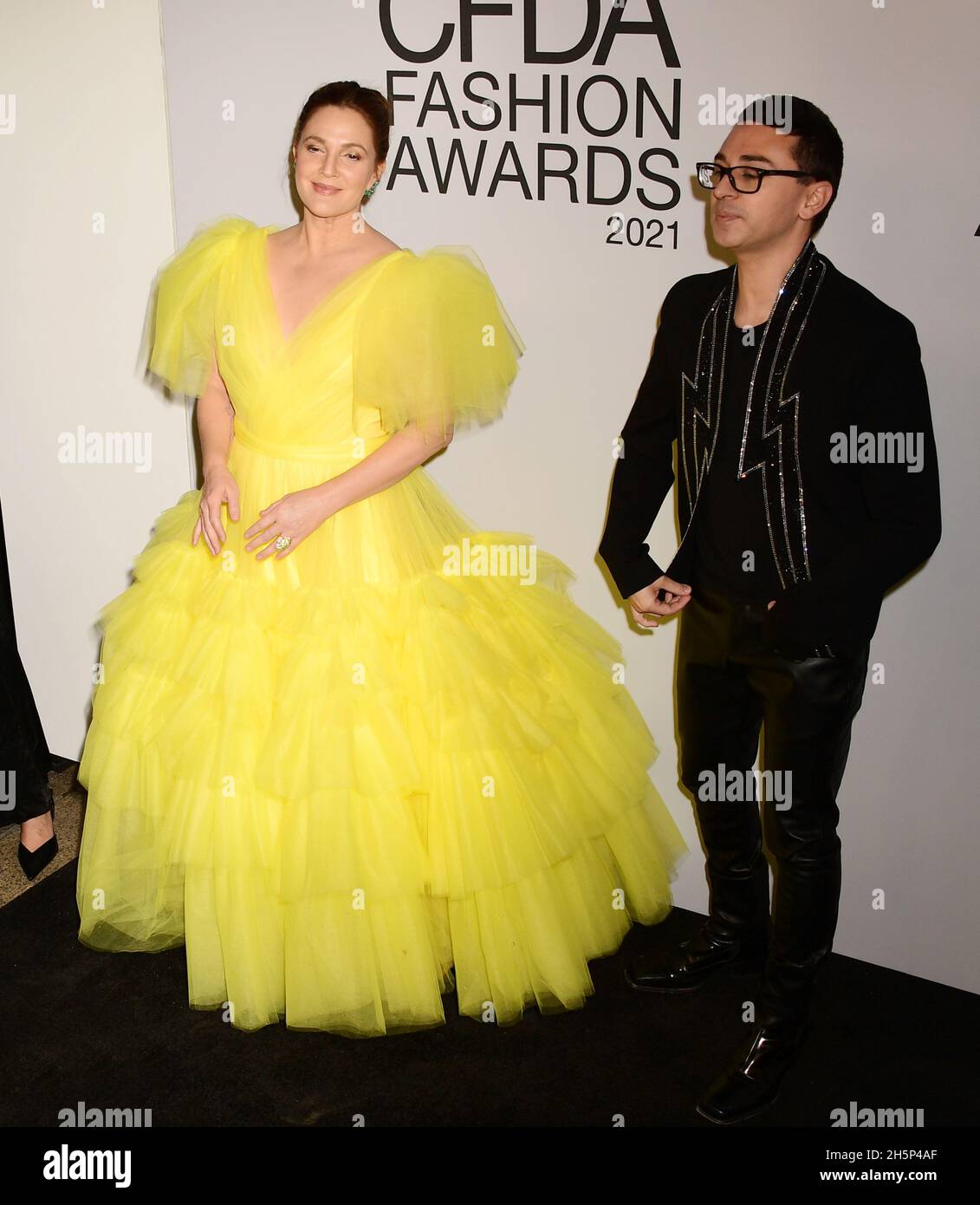Drew Barrymore and Christian Siriano arriving for the 2021 CFDA Fashion Awards Credit: Jennifer Graylock/Alamy Live News Stock Photo