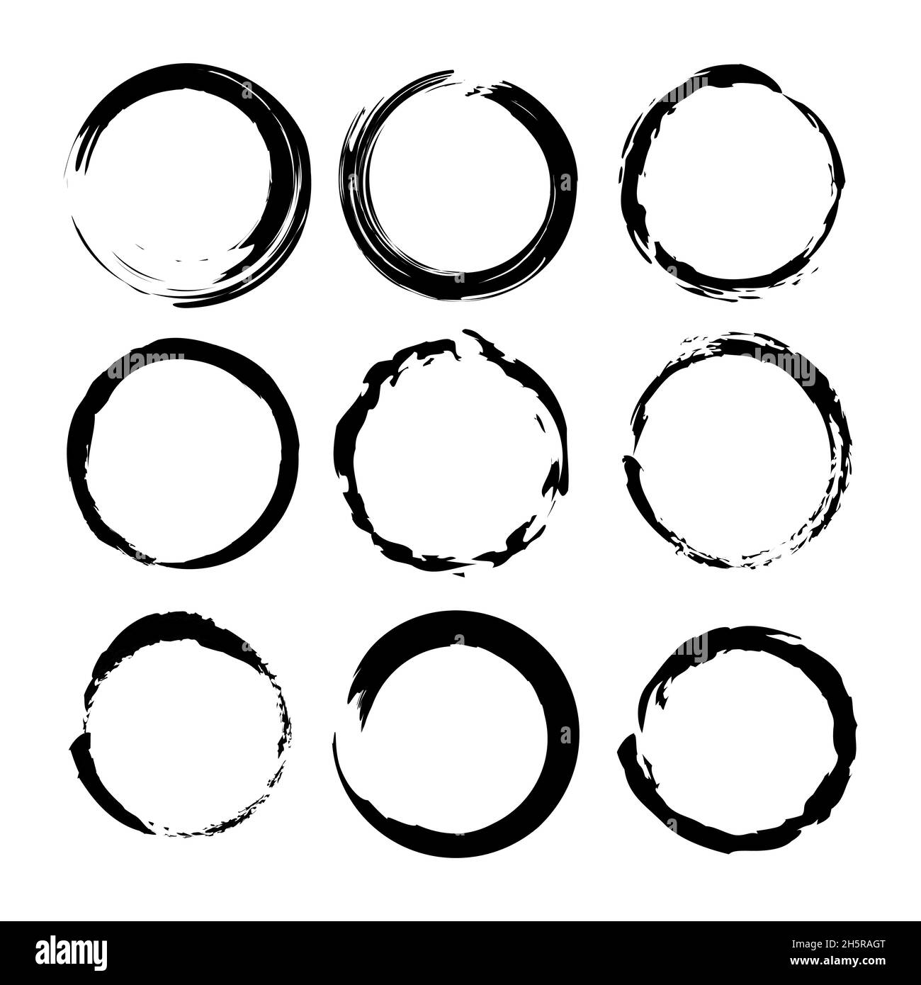 Grunge brush circle set, vector grungy paintbrush round shape