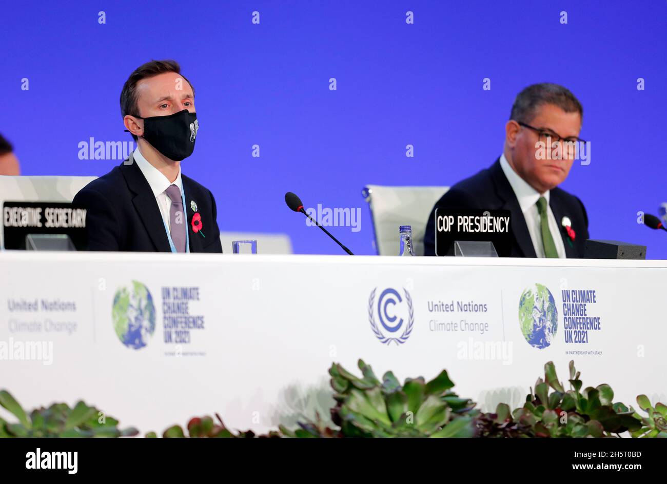 ARCHIE YOUNG, ALOK SHARMA, 2021 Stock Photo - Alamy