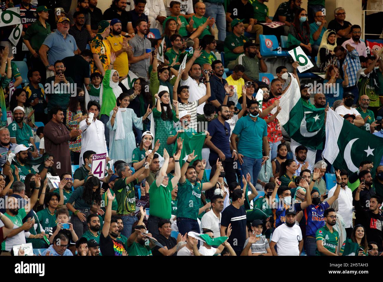 Cricket ICC Men's T20 World Cup Super 12 SemiFinal Pakistan v