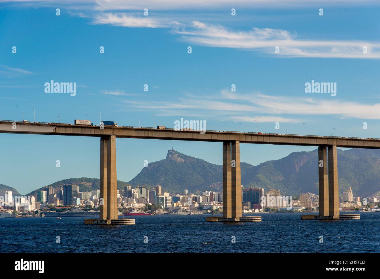 Brazil niteroi industry hi-res stock photography and images - Alamy