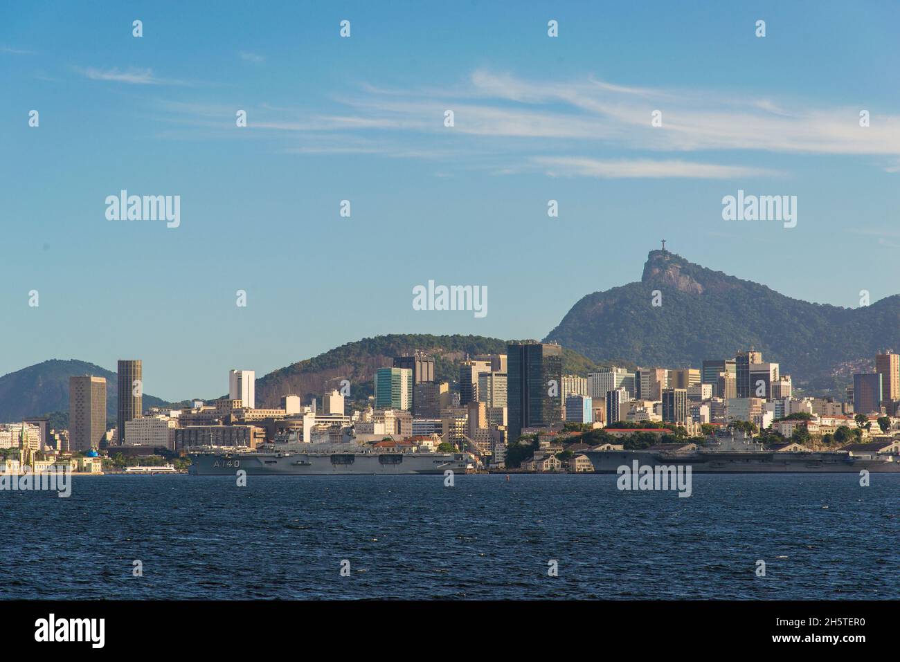 Rio de janeiro city skyline hi-res stock photography and images - Alamy