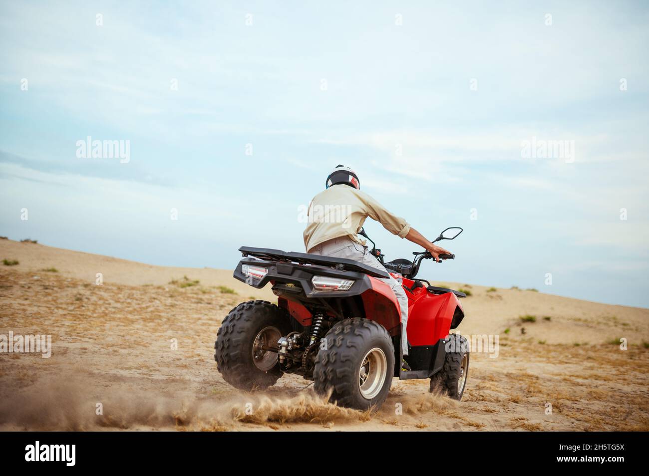 Atv sand sky hi-res stock photography and images - Alamy