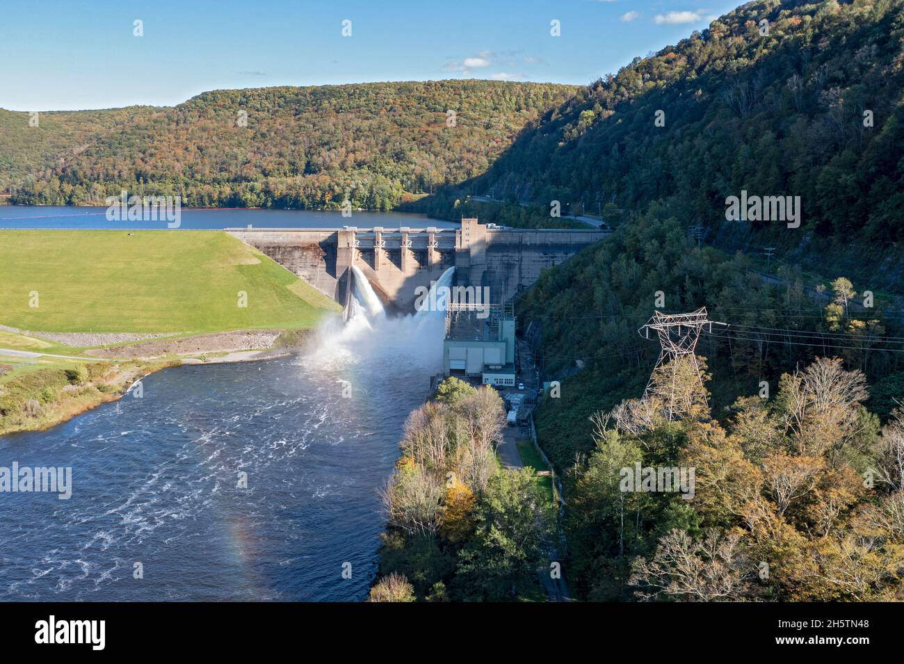 Warren, Pennsylvania The Kinzua Dam on the Allegheny River in