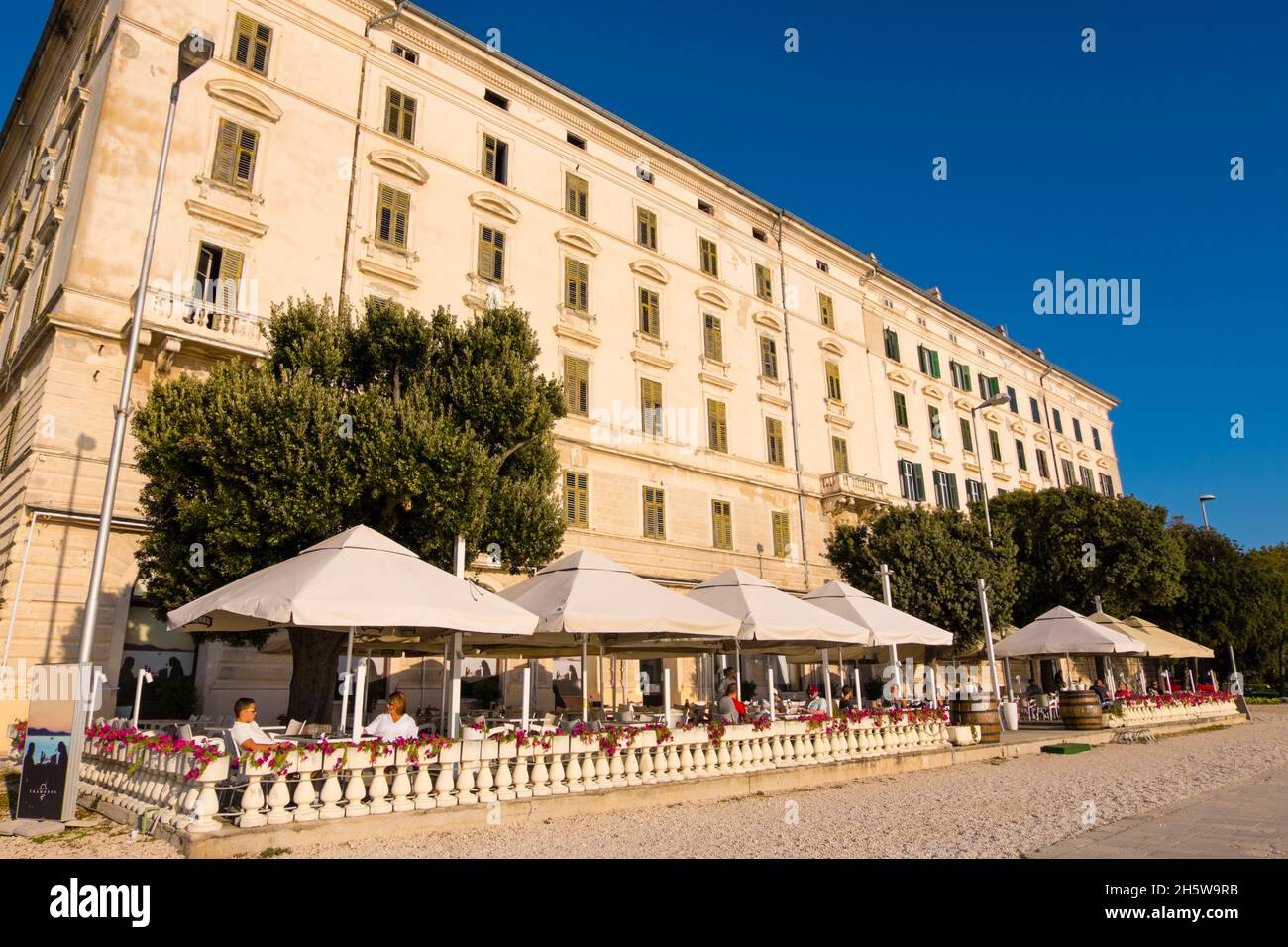 Hotel Zagreb, Obala kralja Petra Krešimira IV, seaside promenade, old town, Zadar, Croatia Stock Photo