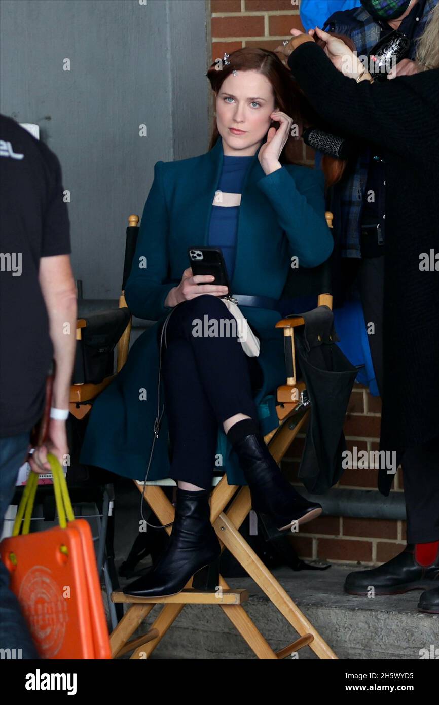 New York - NY - 20211005 Evan Rachel Wood wears a blue coat while on ...