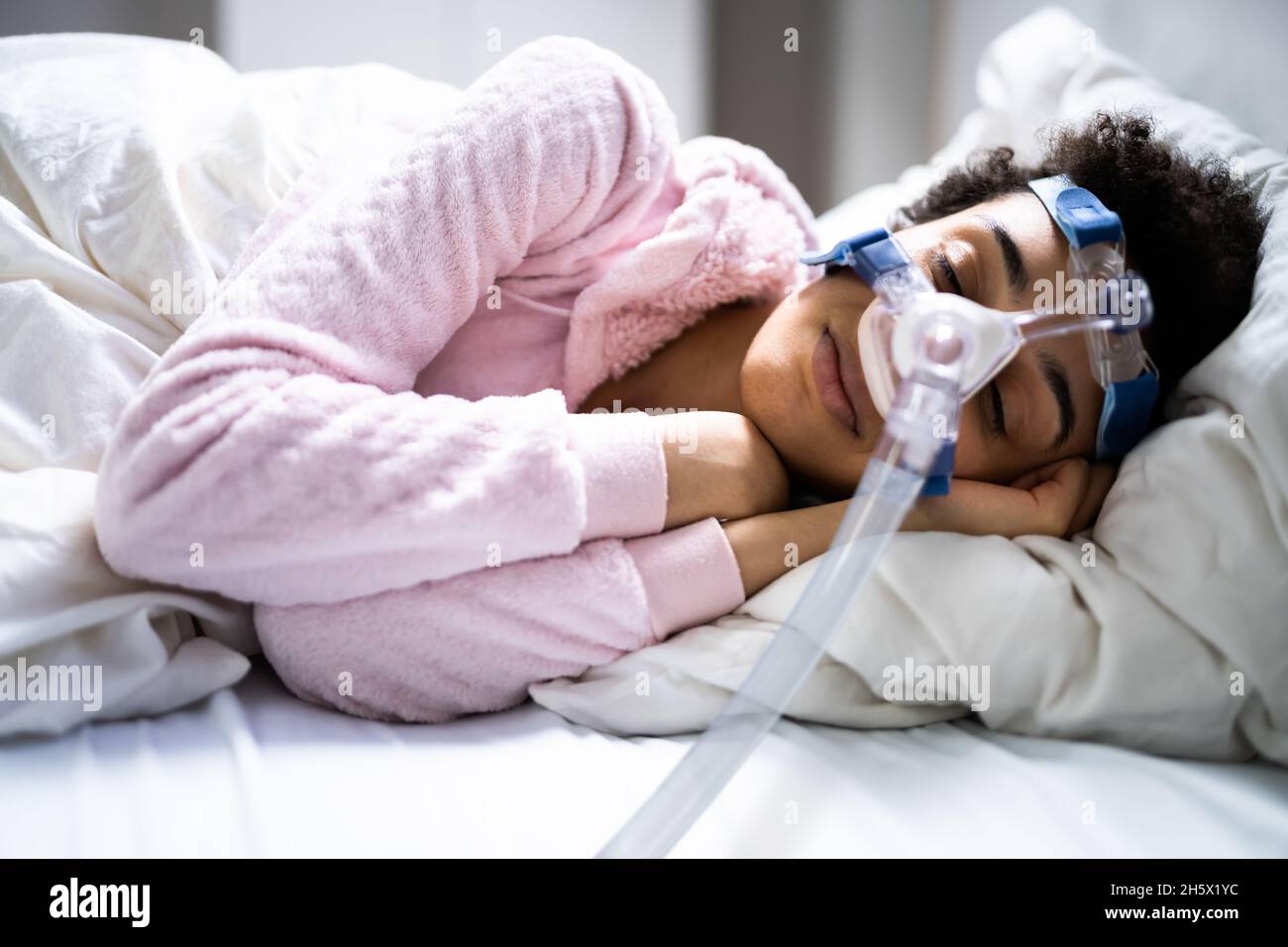 Sleep Apnea Oxygen Mask Equipment And CPAP Machine Stock Photo Alamy