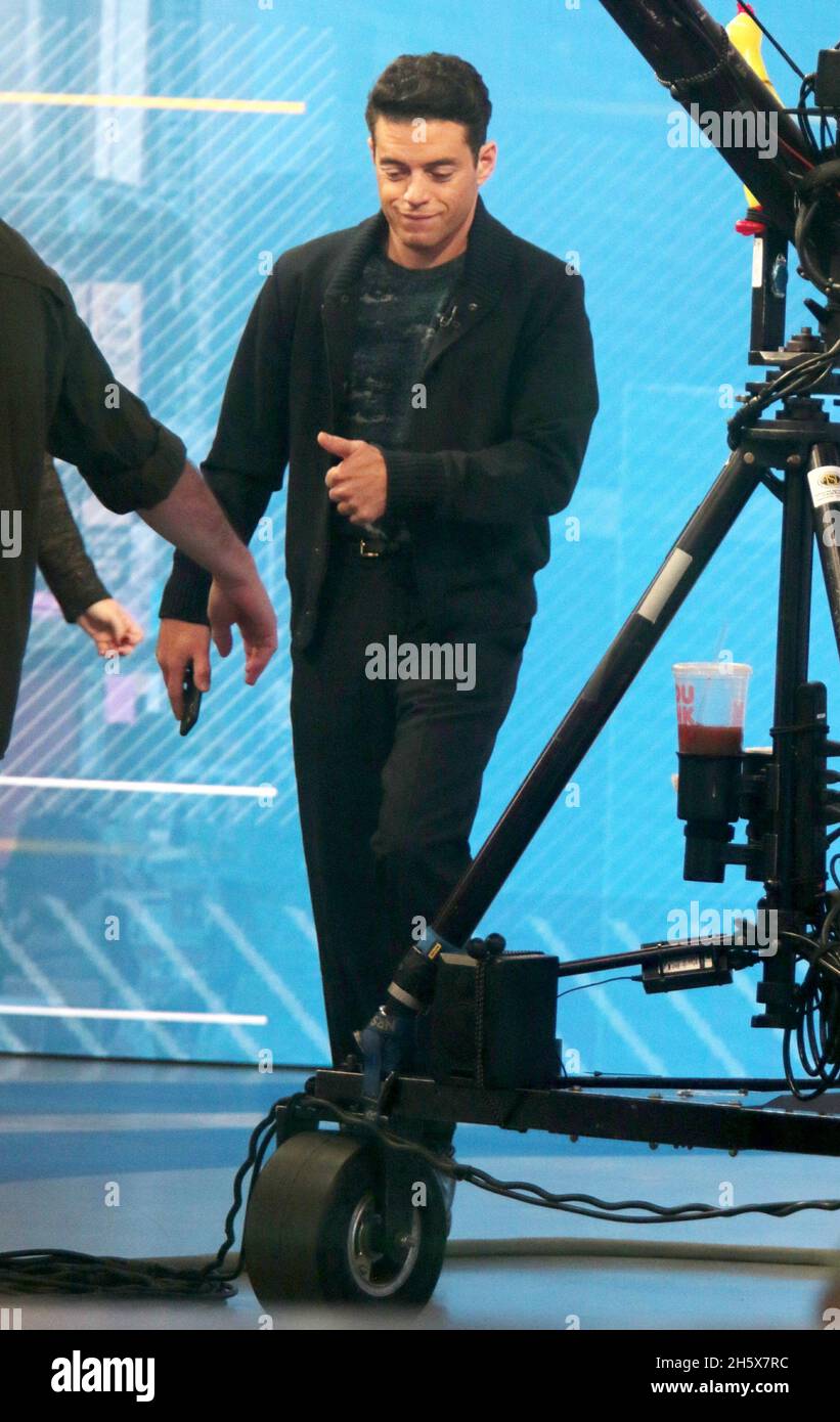 New York - NY - 20211004 Rami Malek appears on Good Morning America to ...