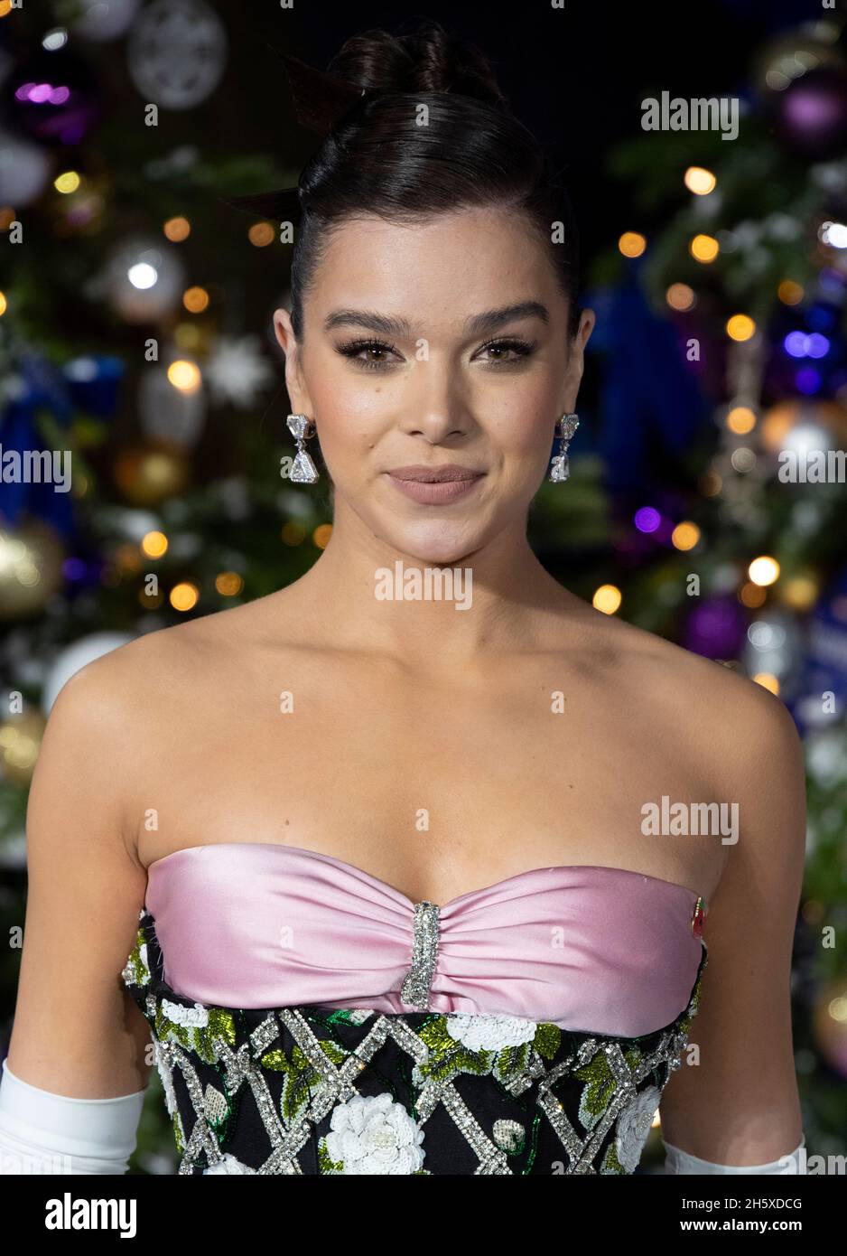 London, UK. 11th Nov, 2021. November 11th, 2021, London, UK. Hailee