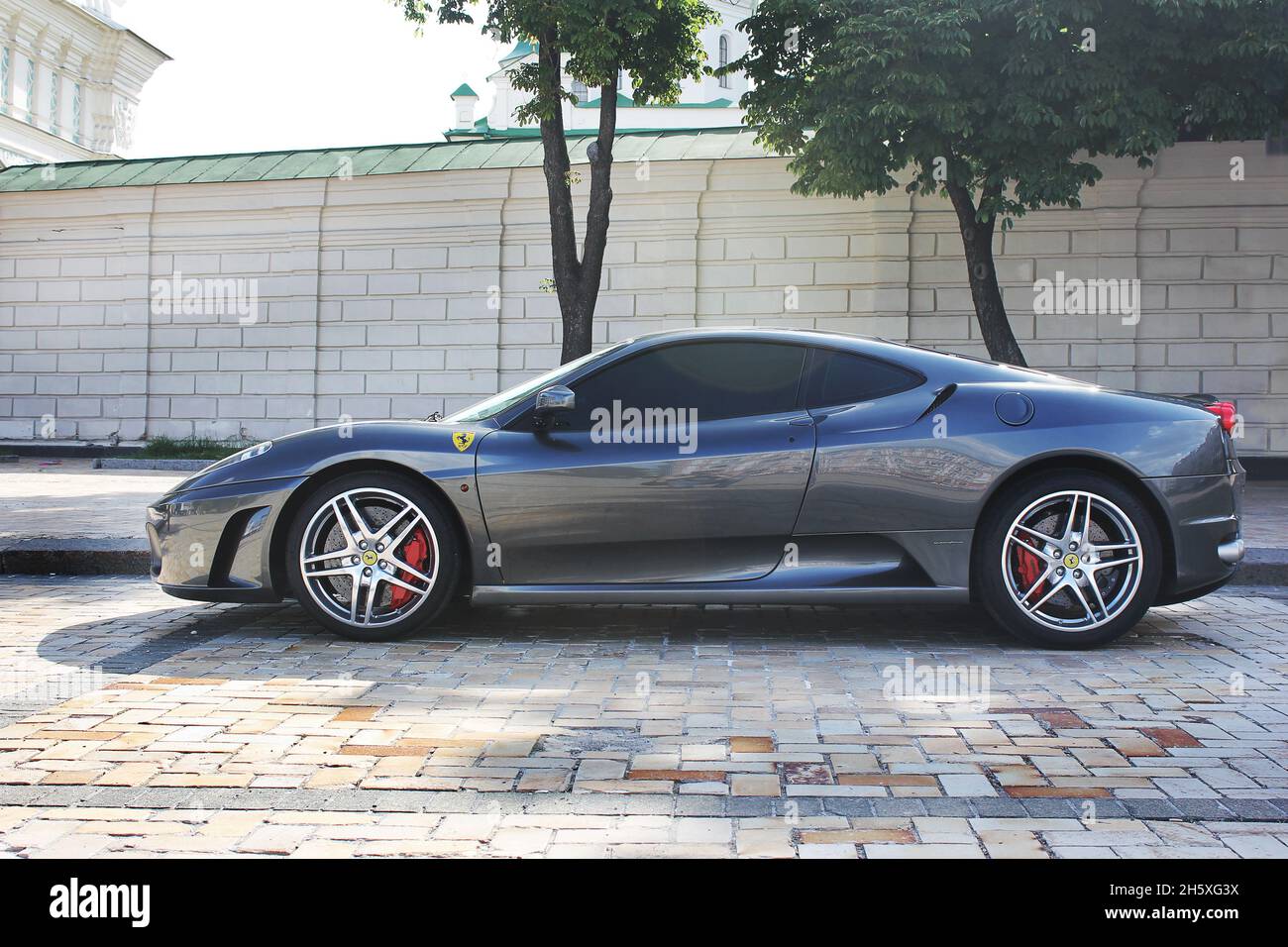 Kiev, Ukraine - June 9, 2013: Gray Ferrari F430 in the city Stock Photo -  Alamy