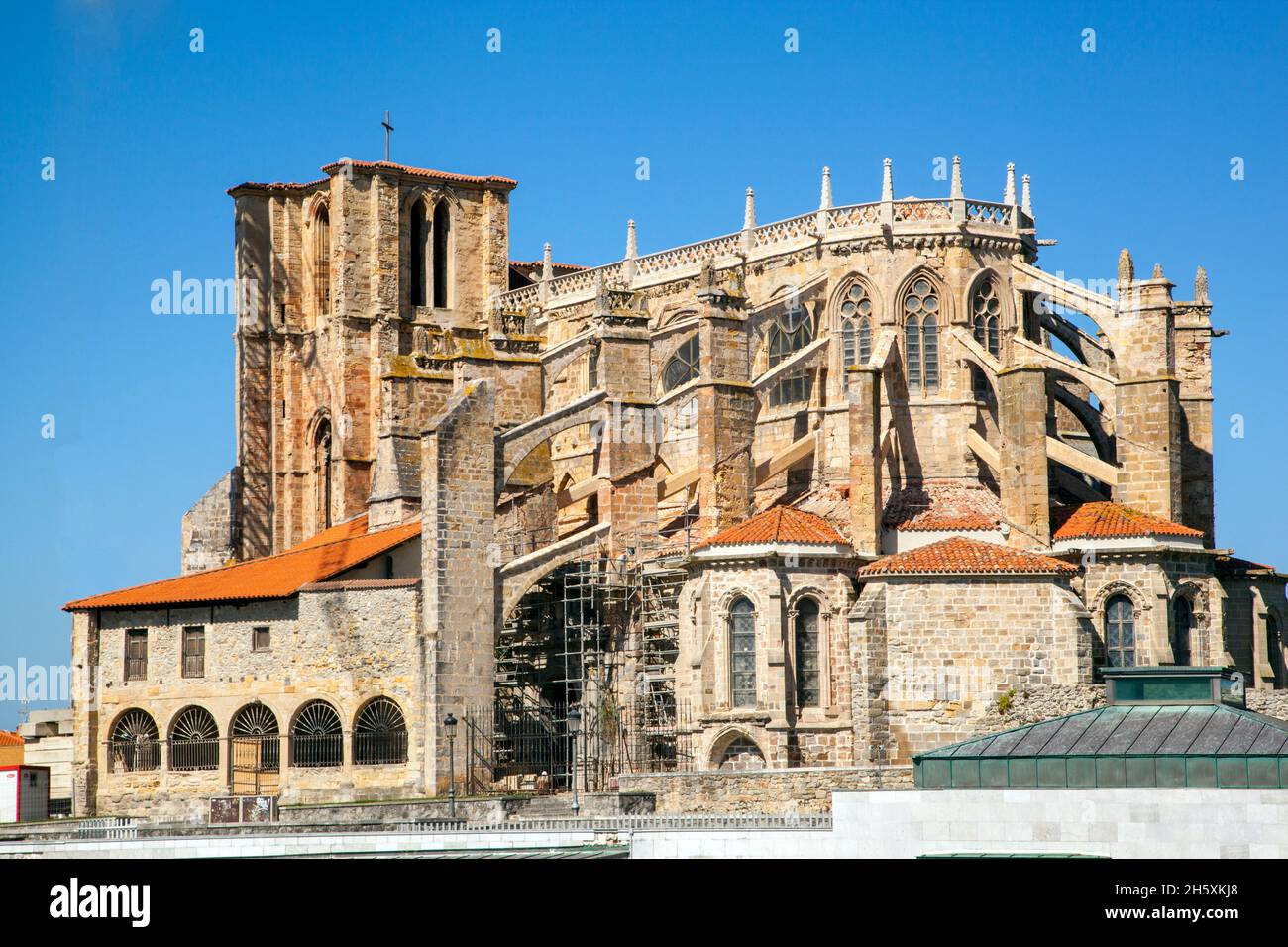 The medieval Church of Santa María de la Asunción in the Spanish Cantabrian  seaside resort of Castro Urdiales Northern Spain Stock Photo