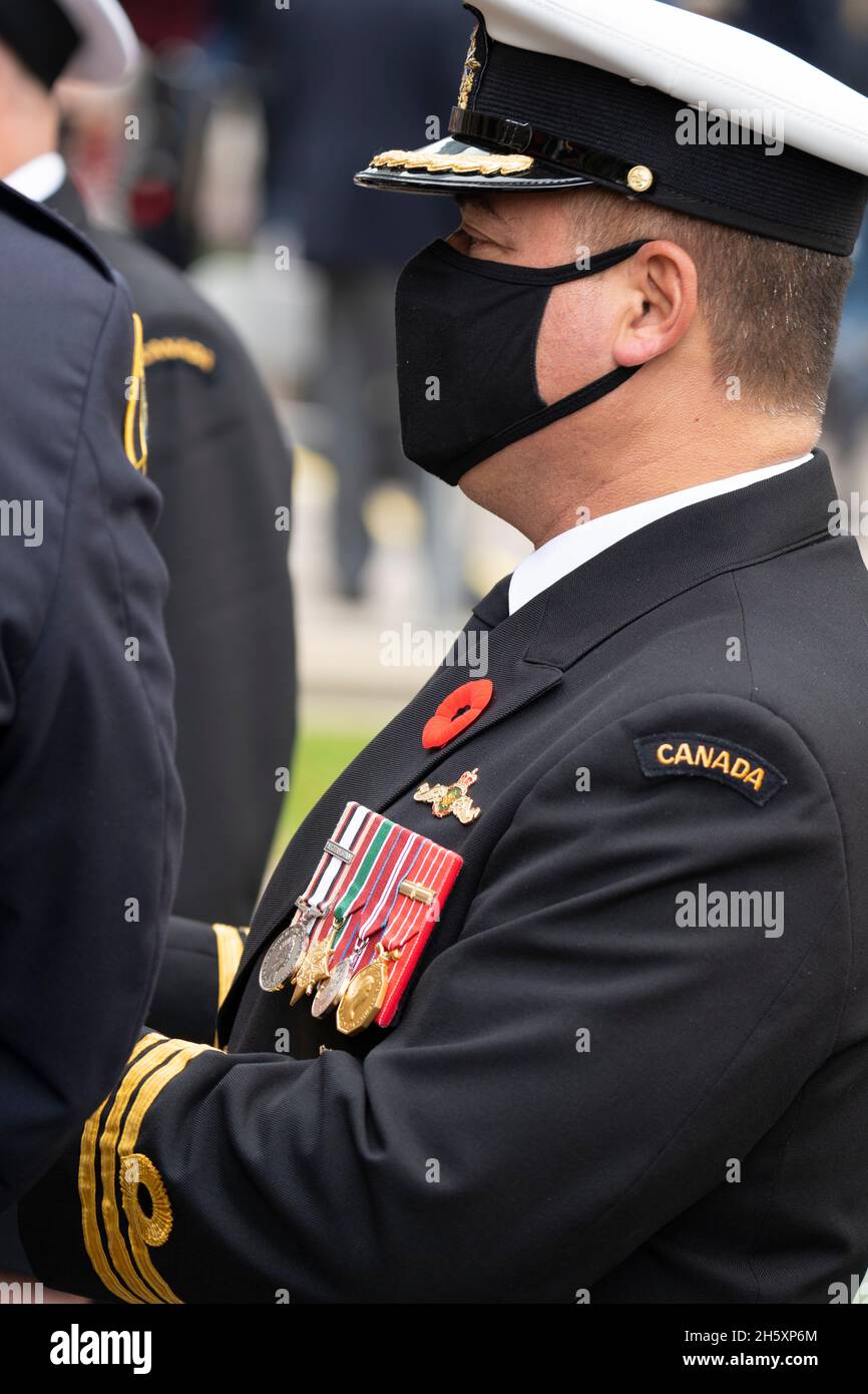 Wearing Covid Mask during Remembrance Day Canada, Ceremony, Toronto 2021 Stock Photo