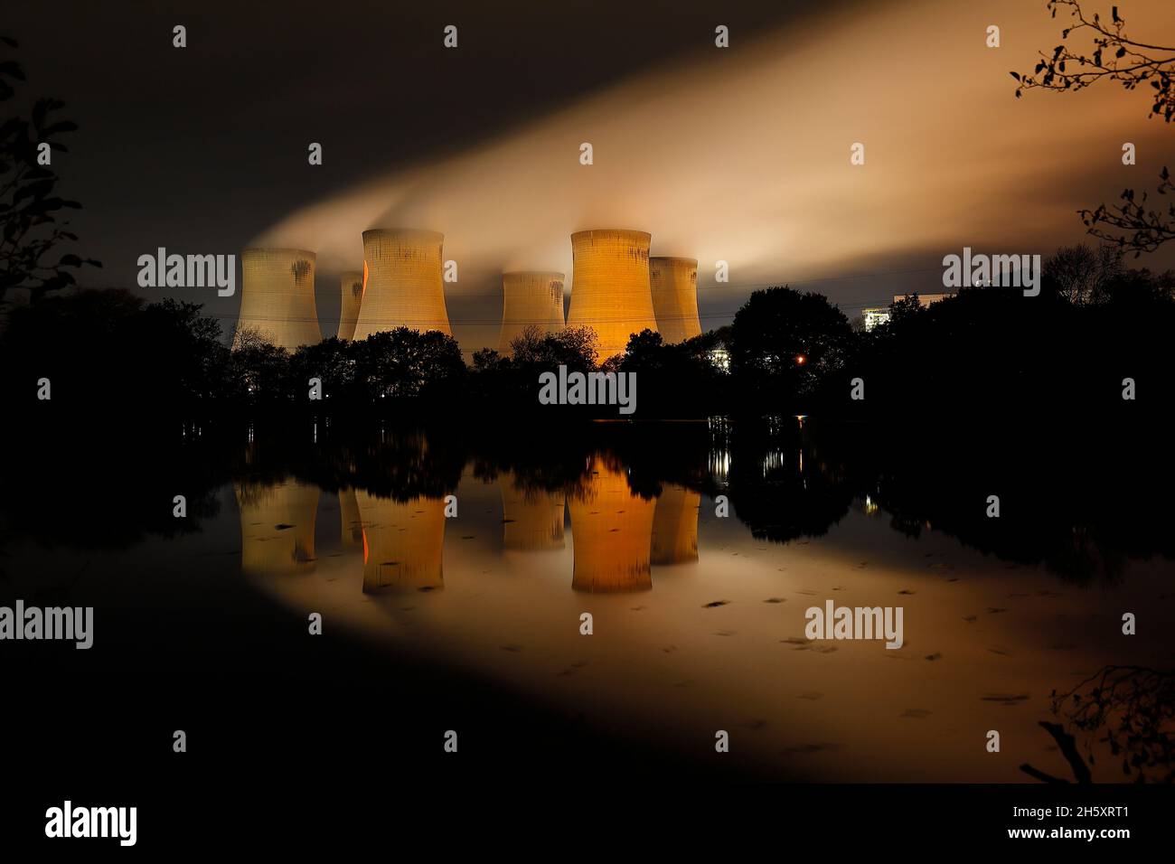 Reflections of cooling towers at Drax Power Station in North Yorkshire Stock Photo