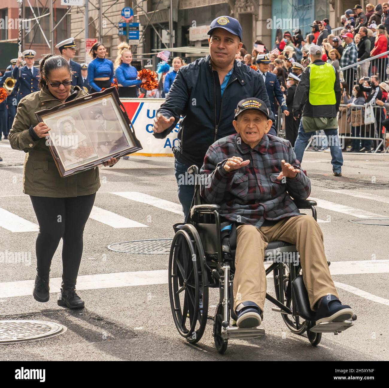 Manhattan, 5th Avenue, New York City  USA: November 11, 2021: Annual Veteran's Day Parade ; American veterans of foreign wars; American heroes Stock Photo
