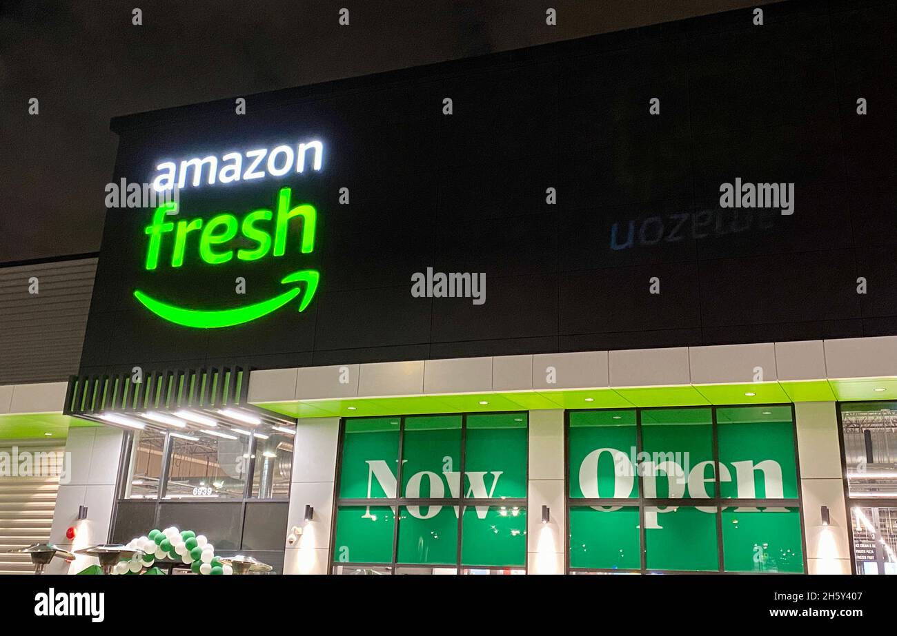 amazon fresh store logo