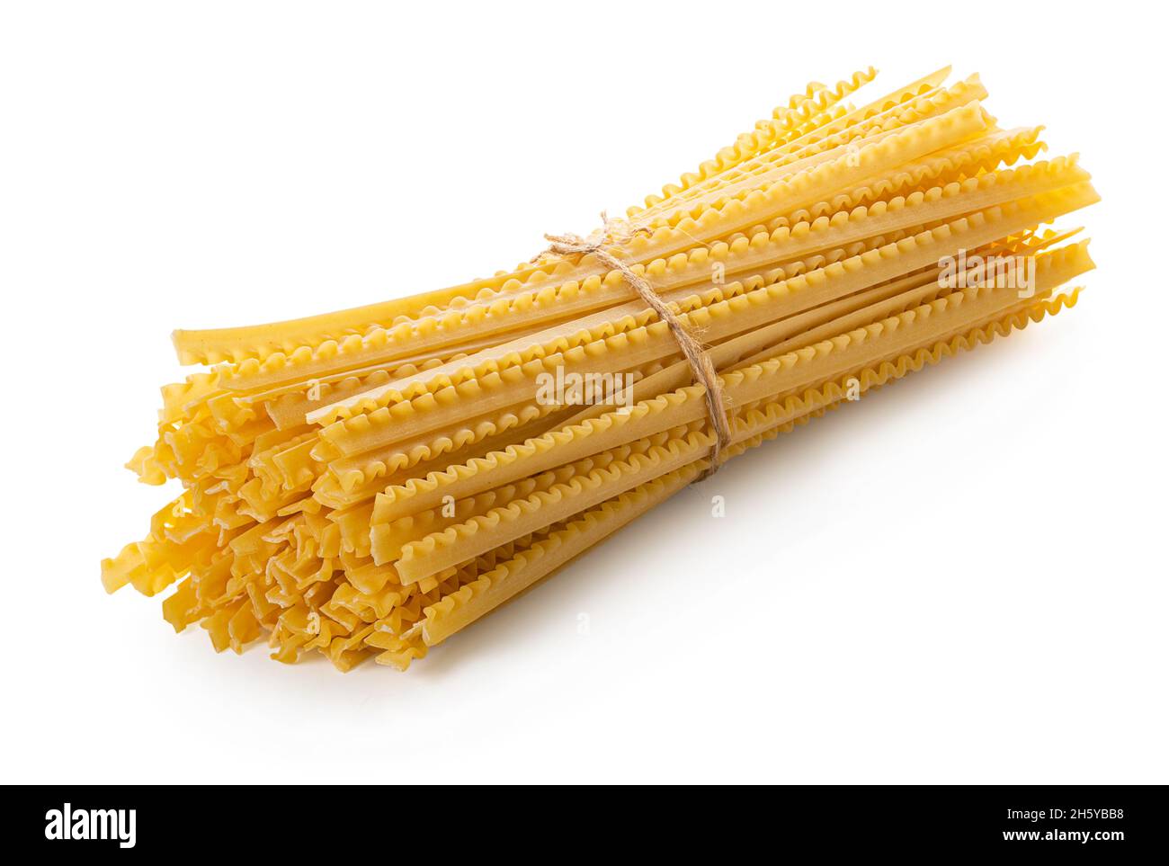 raw spaghetti on white isolated background with clipping patch Stock ...