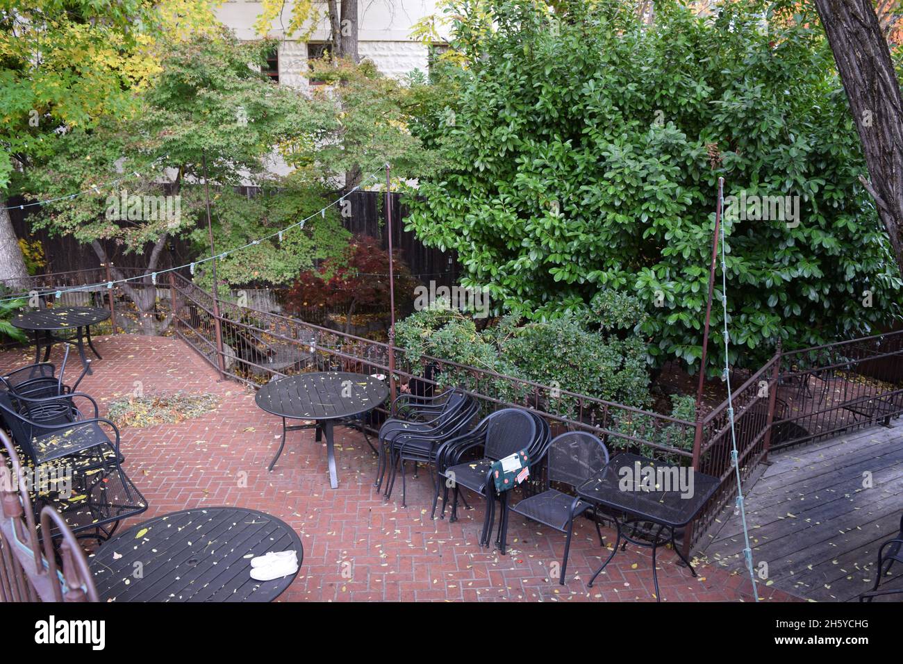 View of a patio in Nevada City, California Stock Photo