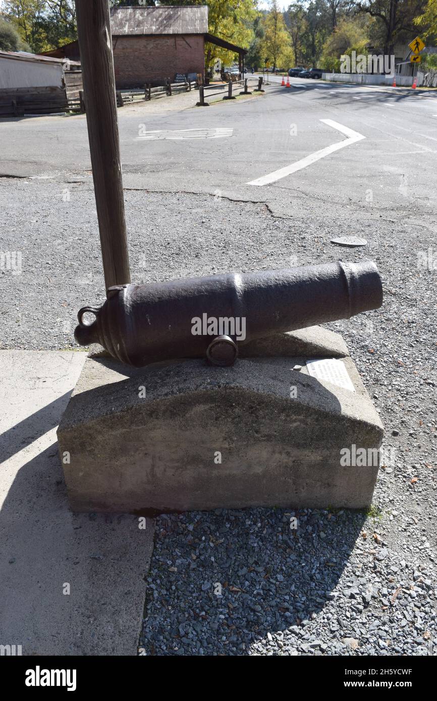 Small cannon brought by Patrick Obein Murphy to the town of Coloma, California.  It is said he fired it to announce the arrival of the mail. Stock Photo