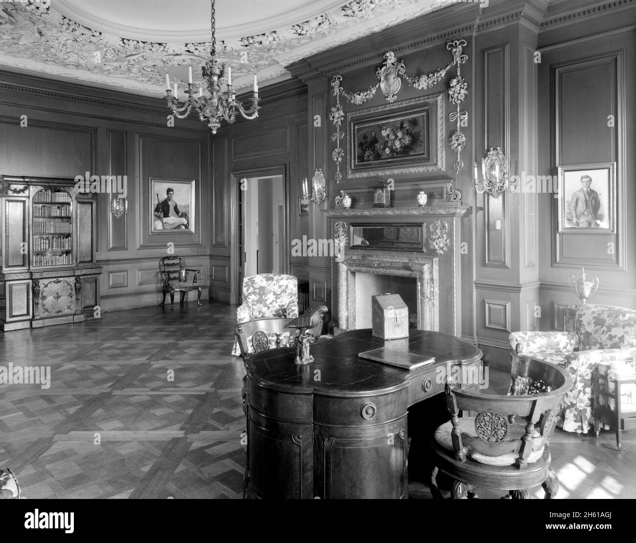 Interior of a luxury residence, Old Westbury Gardens, Old Westbury
