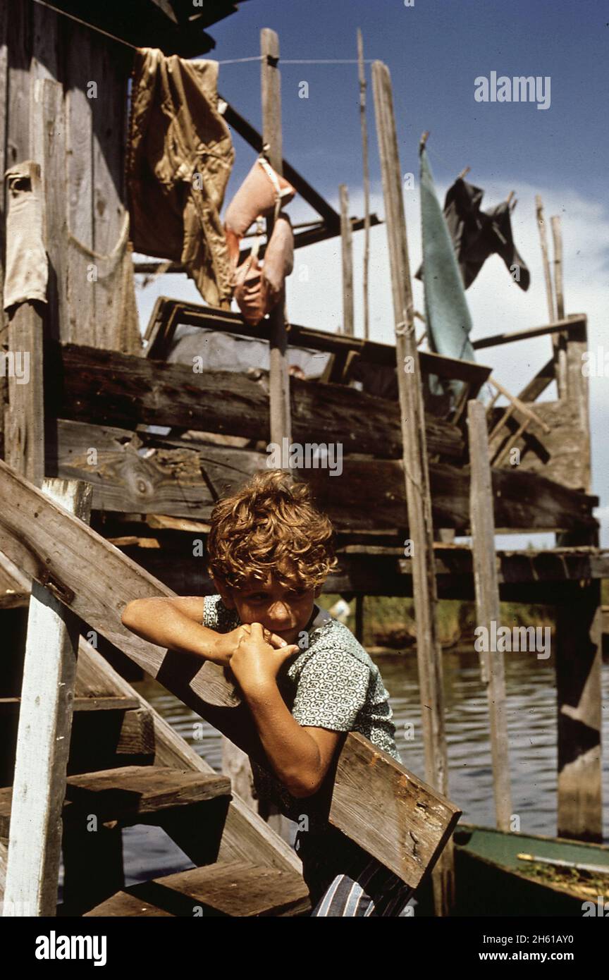 Vintage kids fishing hi-res stock photography and images - Alamy