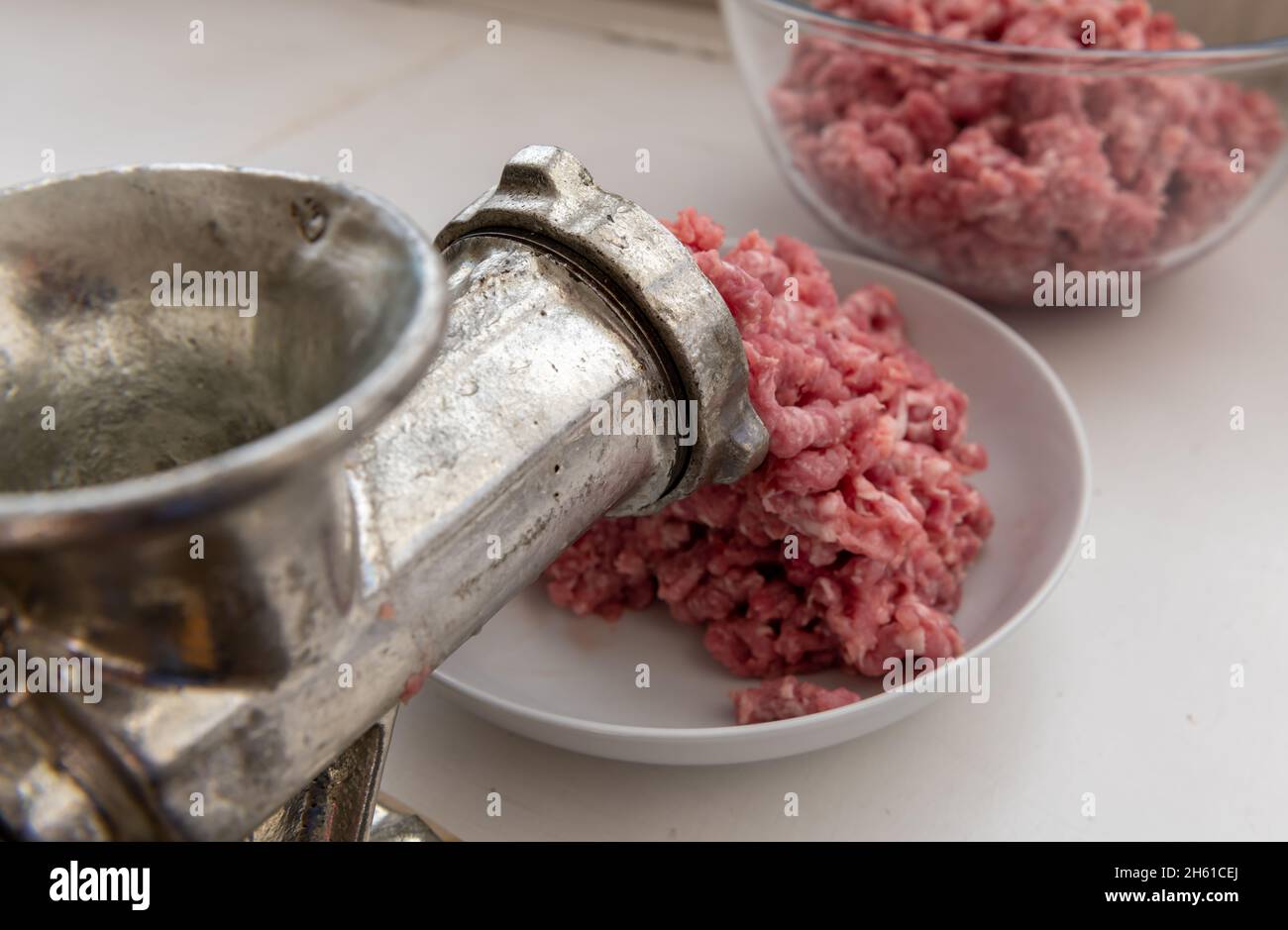 Mincing meat hires stock photography and images Alamy