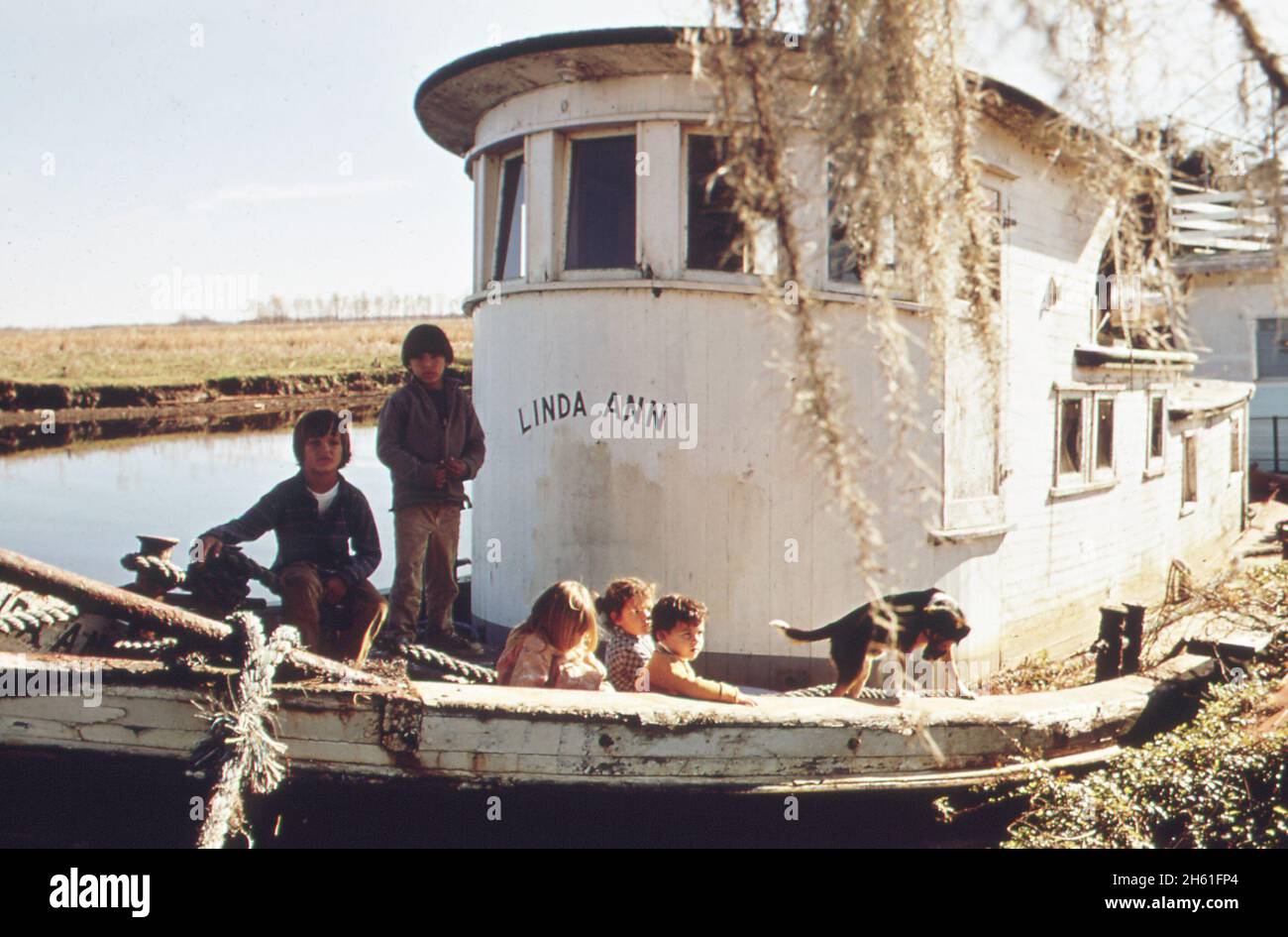 Poor children usa 1970s hi-res stock photography and images - Alamy