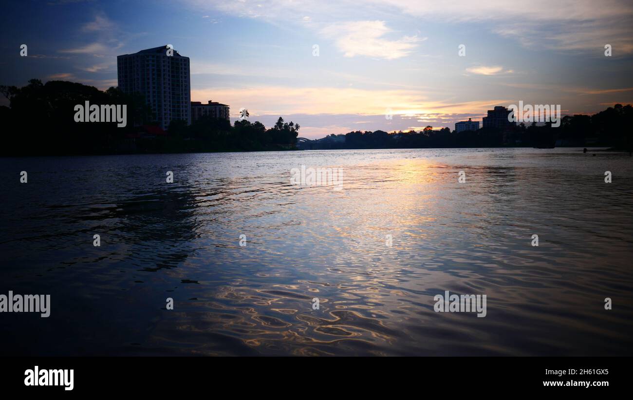 Reflections in river hi-res stock photography and images - Alamy