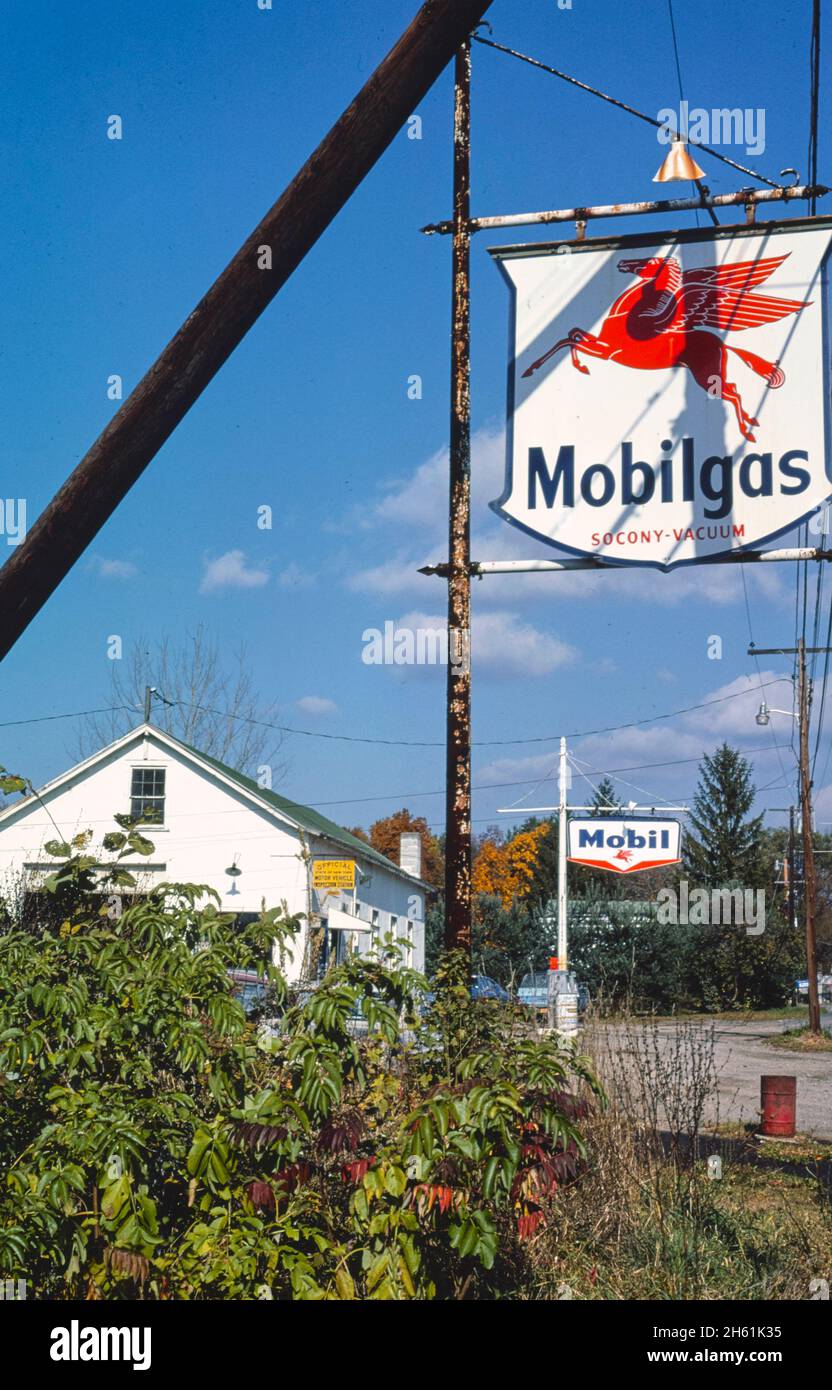 Bill's Auto Service Mobil Gasoline signs, Route 213, Olivebridge, New York; ca. 1976 Stock Photo