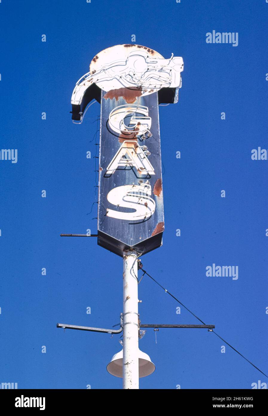 1970s gas station sign hires stock photography and images Alamy