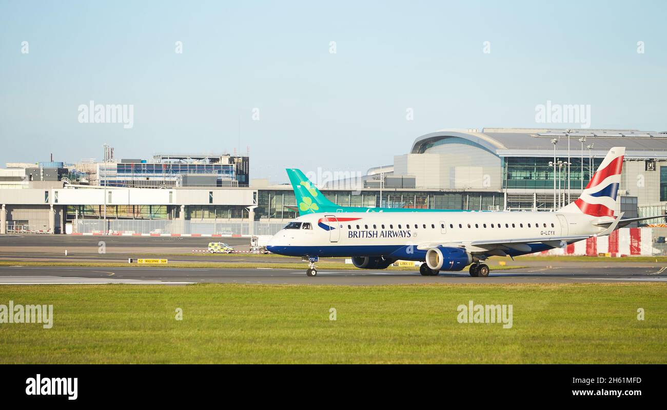 Dubli, Ireland - 10.11.2021: British Airways Airplane On The Dublin ...