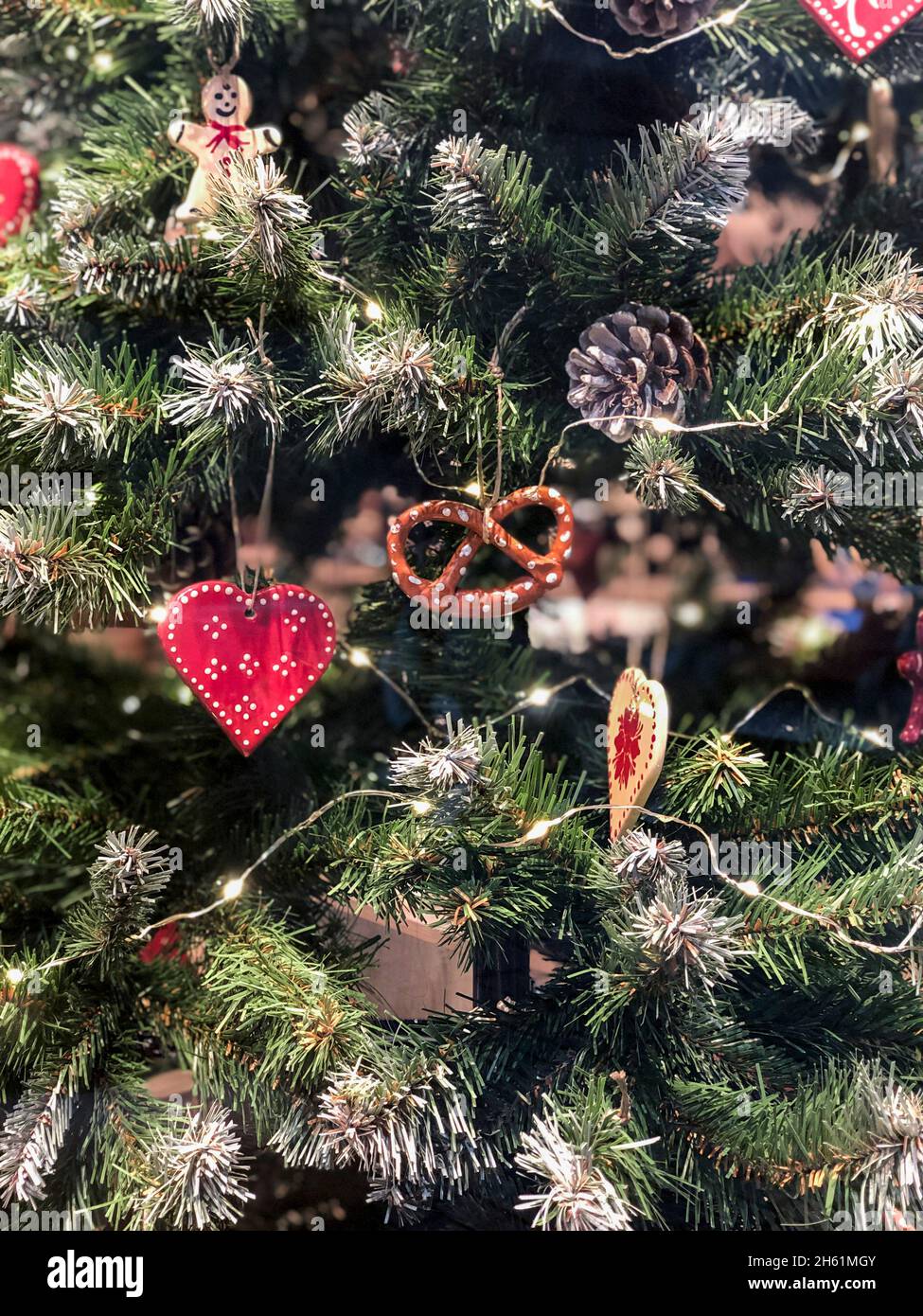 Closeup decorated noel tree hi-res stock photography and images - Alamy