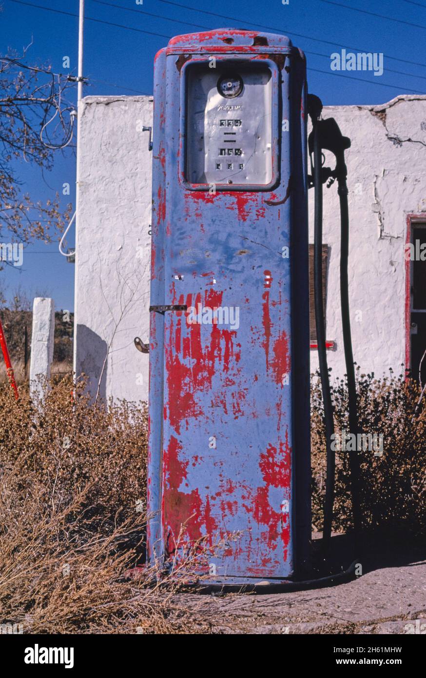 Old gas pump V B25, Walsenburg, Colorado; ca. 1991 Stock Photo Alamy