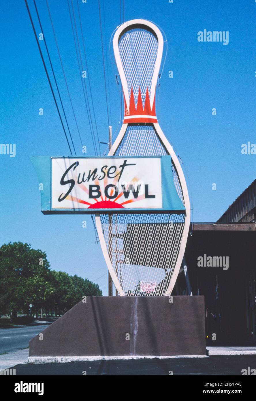 2000s bowling alley sign hires stock photography and images Alamy