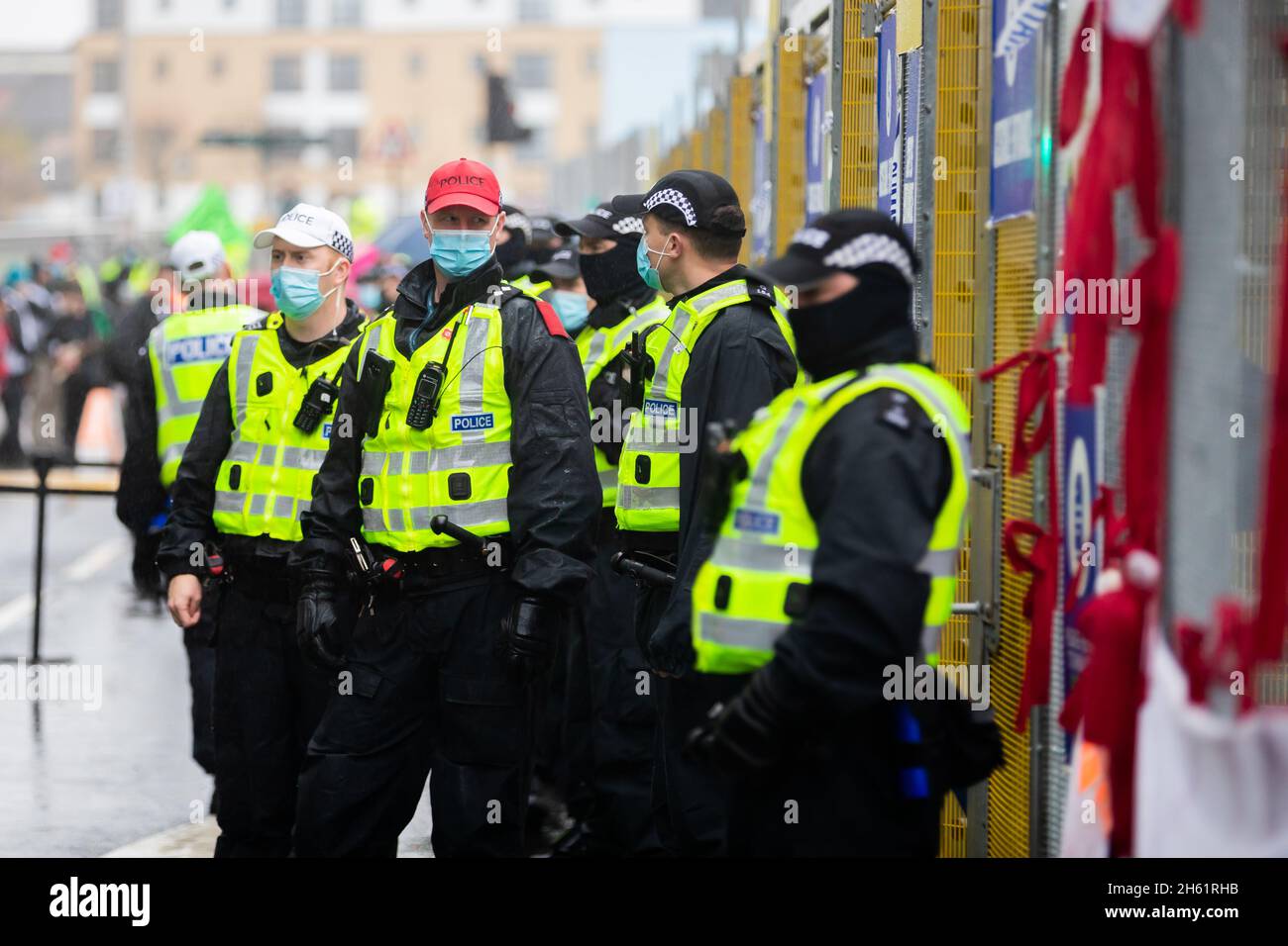 Police officers cop26 hi-res stock photography and images - Alamy