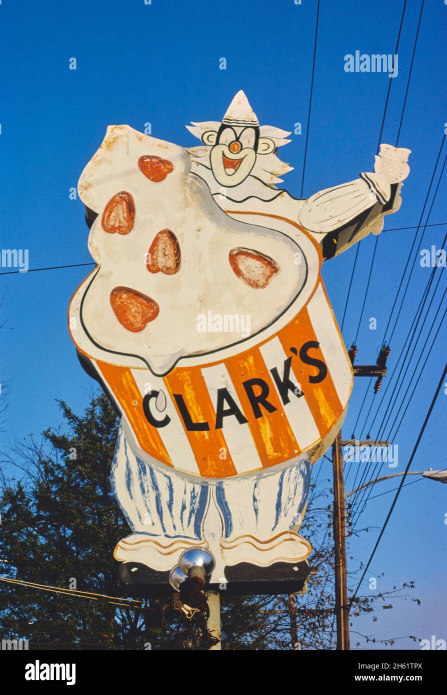 1970s ice cream shop hires stock photography and images Alamy