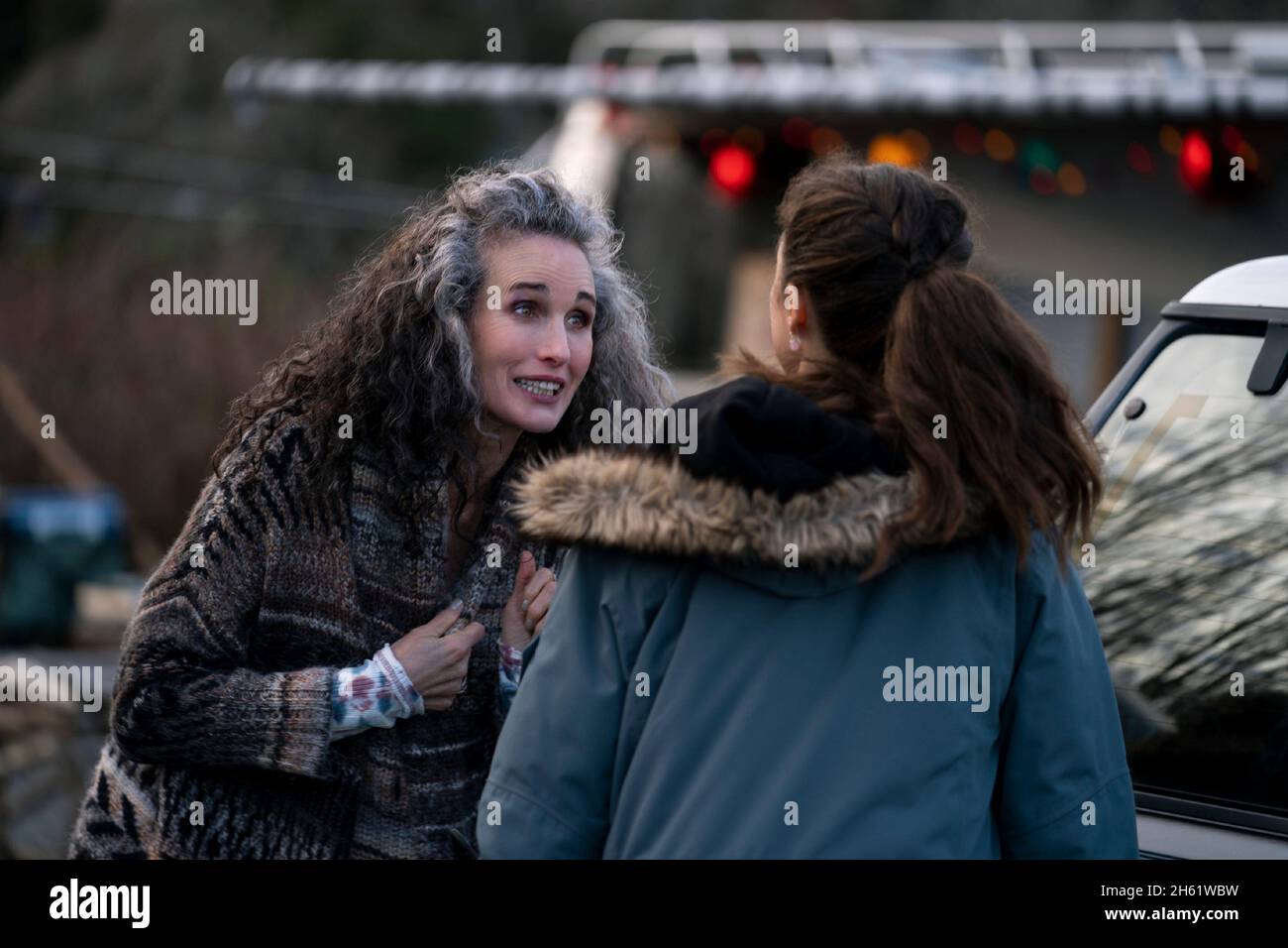MAID (L to R) ANDIE MACDOWELL as PAULA and MARGARET QUALLEY as ALEX in episode 106 of 'Maid' Photo Credit: Ricardo Hubbs / Netflix / The Hollywood Archive Stock Photo