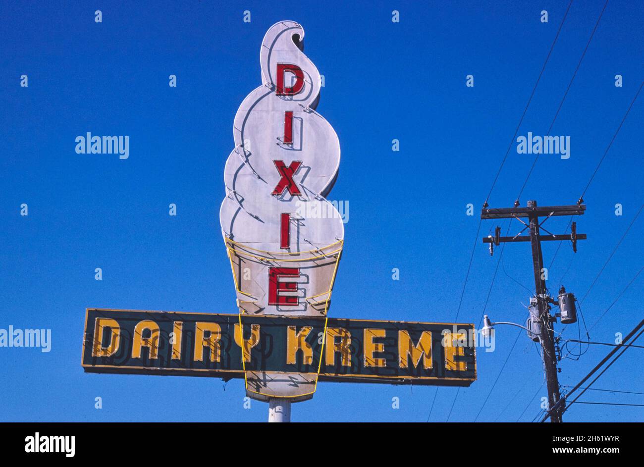 Dixie Dairy Kreme ice cream sign, Rt 79, Leeds, Alabama; ca. 1980 Stock Photo