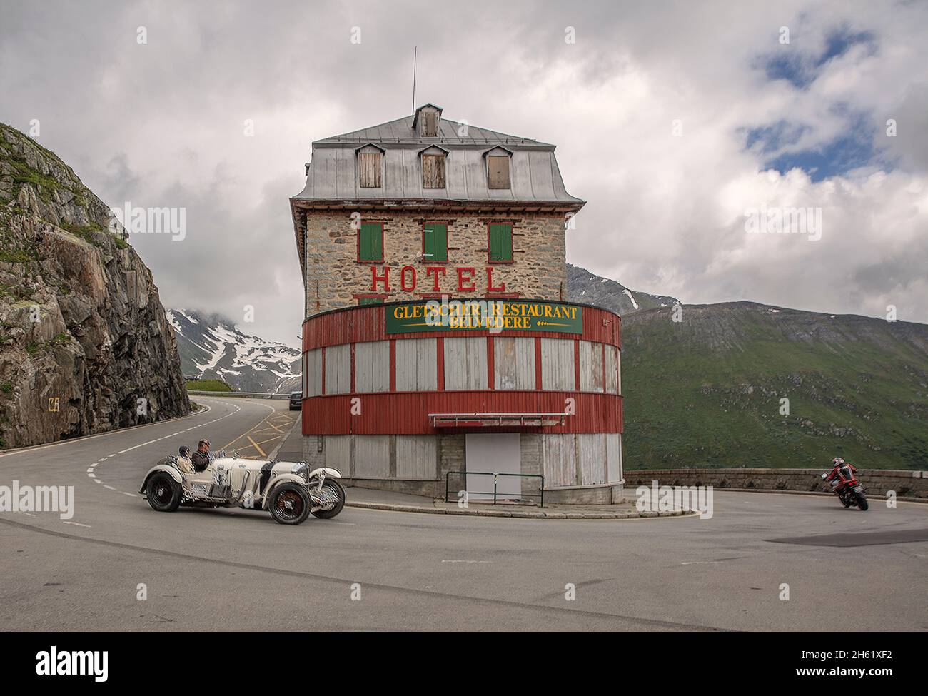 furka pass,hotel gletscher restaurant belvedere,vintage racing car,mercedes Stock Photo
