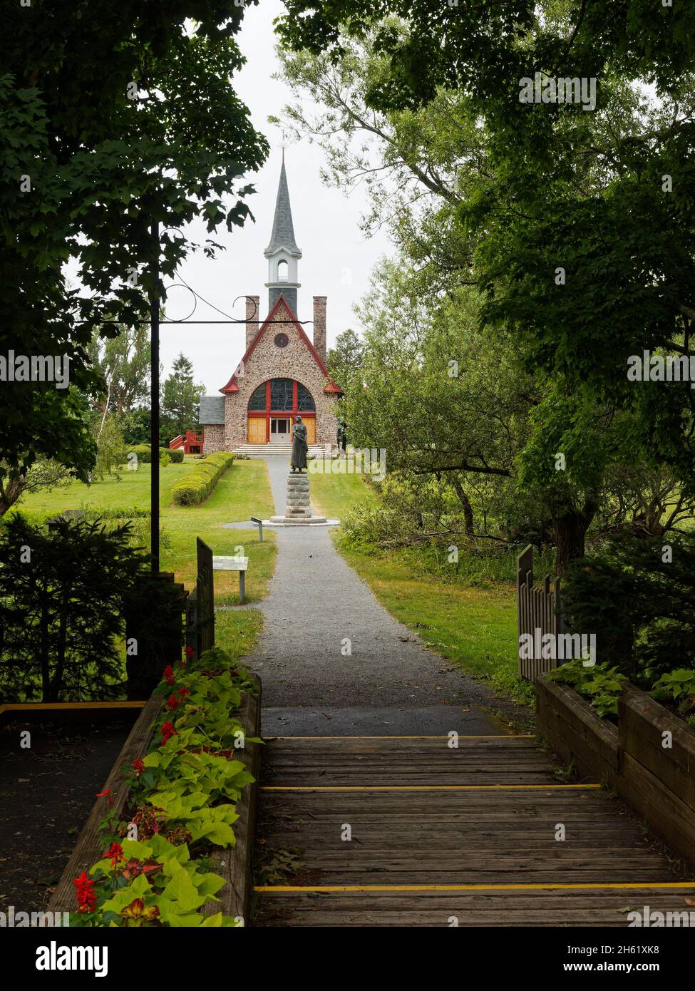 canada,church at grand-pré,evangeline statue,historic site,history,memorial to acadian deportation,no photo release needed for tourism,no property release needed for tourism promotion,nova scotia,parks canada Stock Photo